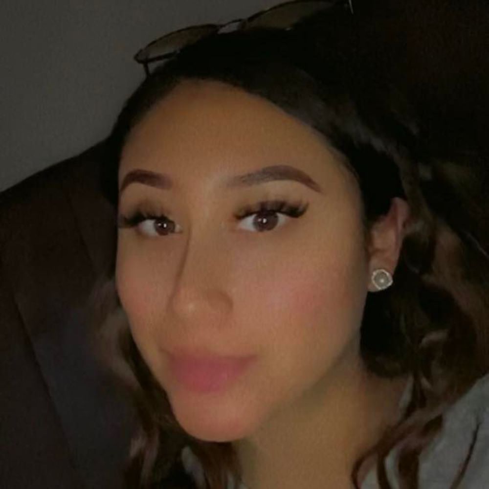 Meet your Posher, Kandy